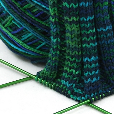 knitting & photography: knitted socks in progress, 2015